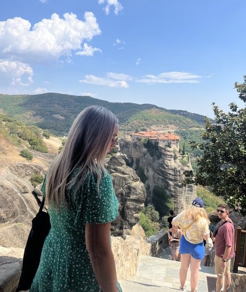 Ημερήσια εκδρομή στα Μετέωρα από την Αθήνα 2026